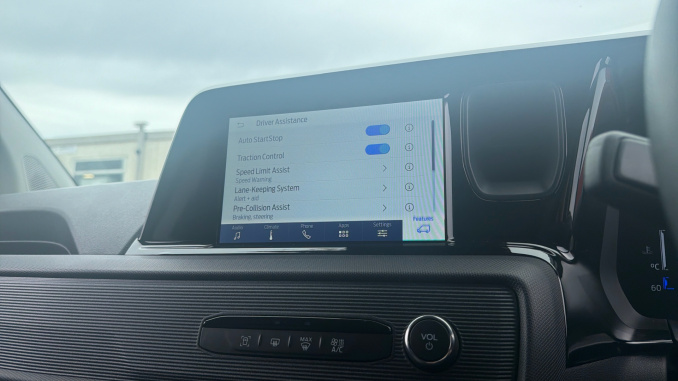 Ford Transit Courier Diesel 1.5 EcoBlue Trend Van - Image 28